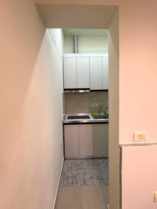 Center Duplex * Wlora