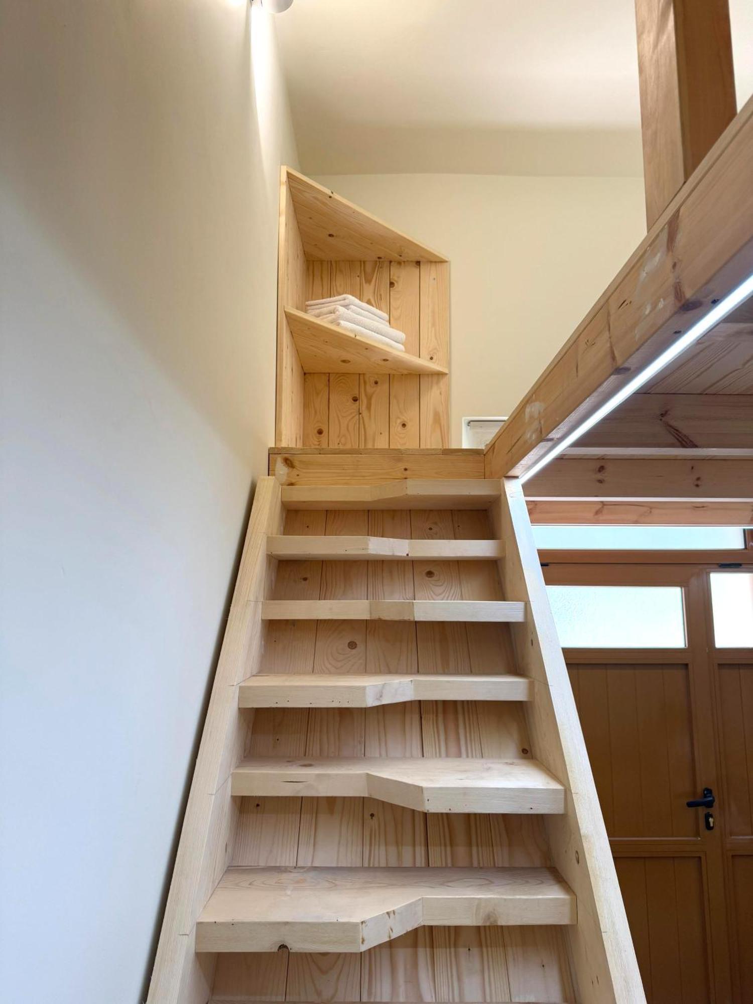 Center Duplex *